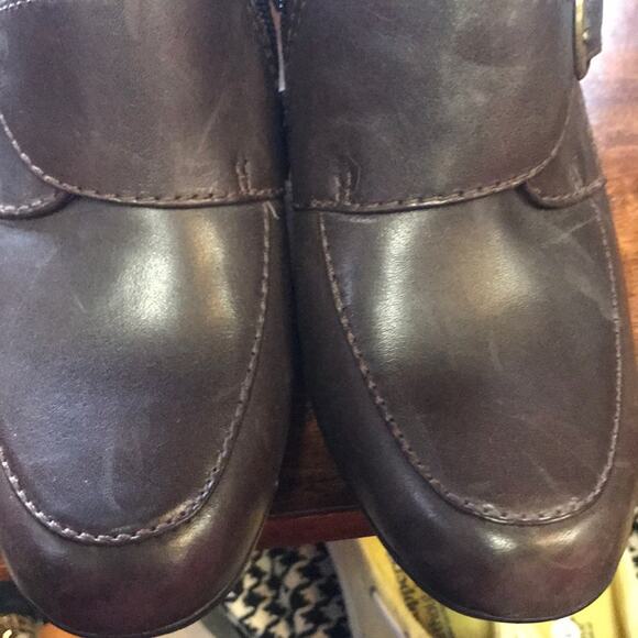 Clark’s shoes - Picture 2 of 8